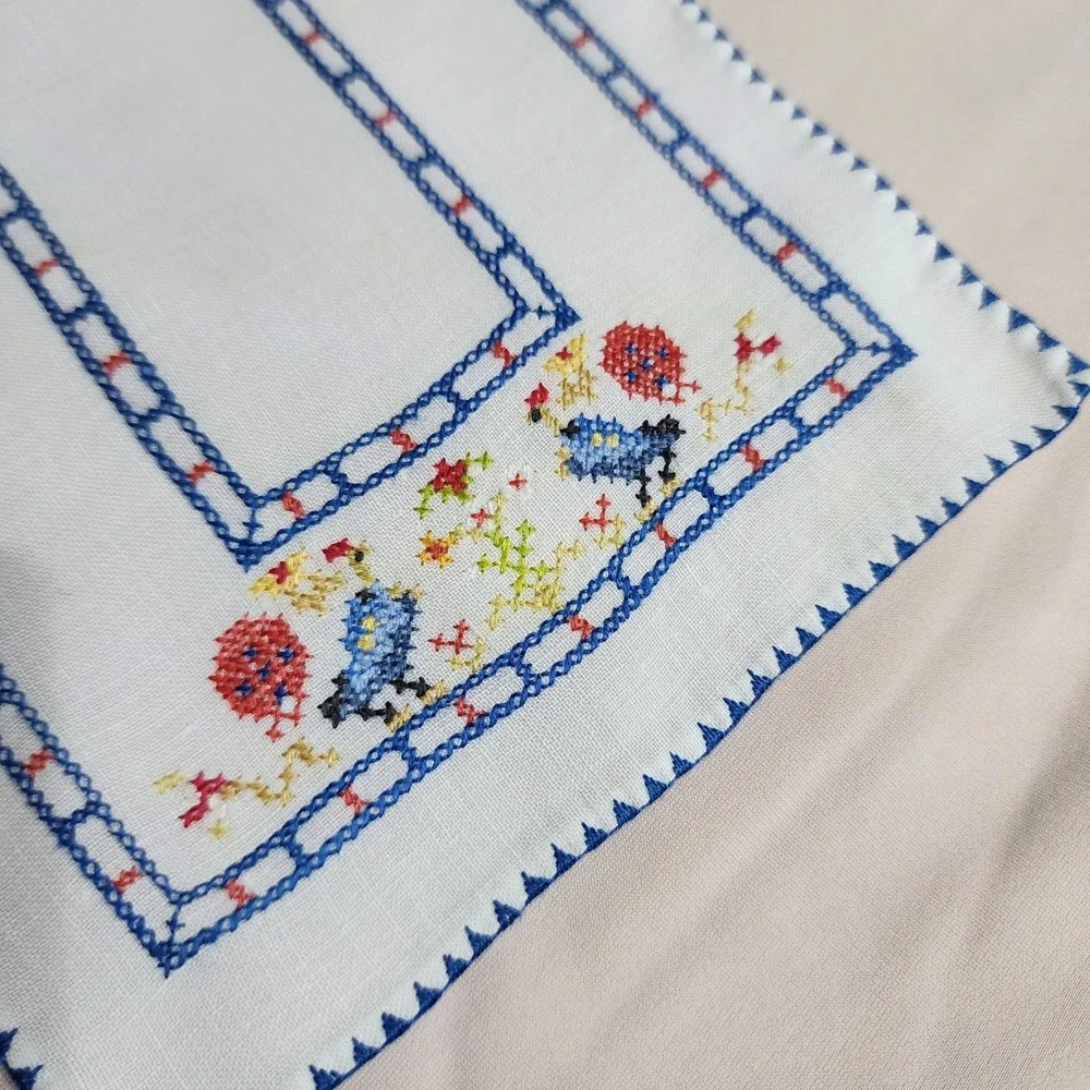 Vintage Handmade Cross Stitch Linen Table Runner Blue Bird Floral 10.5x5 Inch